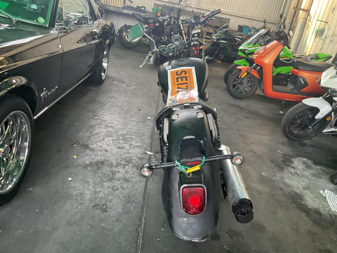 Photo '17' of Hyosung GV250