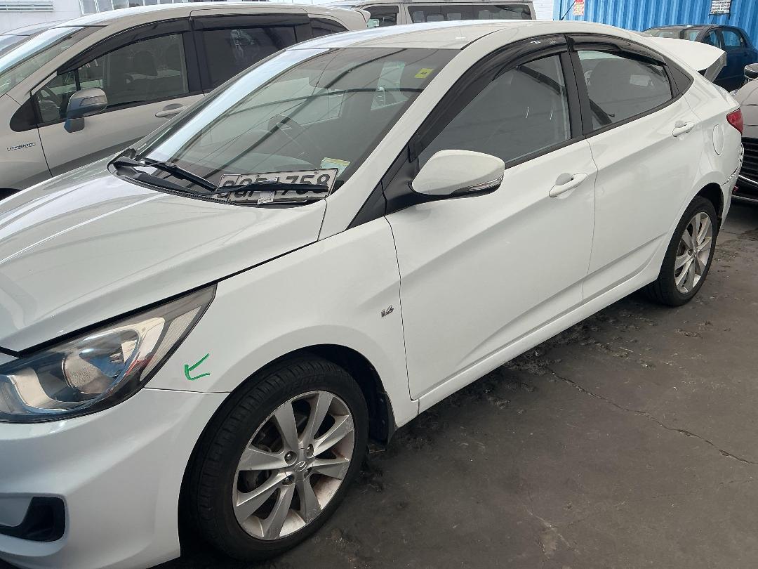 Photo '3' of Hyundai Accent