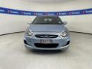 Thumbnail '2' of Hyundai Accent