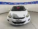 Thumbnail '2' of Hyundai Elantra