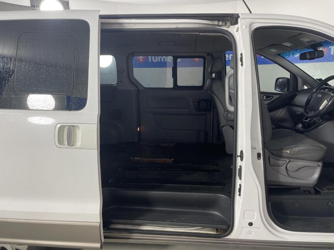 Photo '17' of Hyundai H1 Crdi