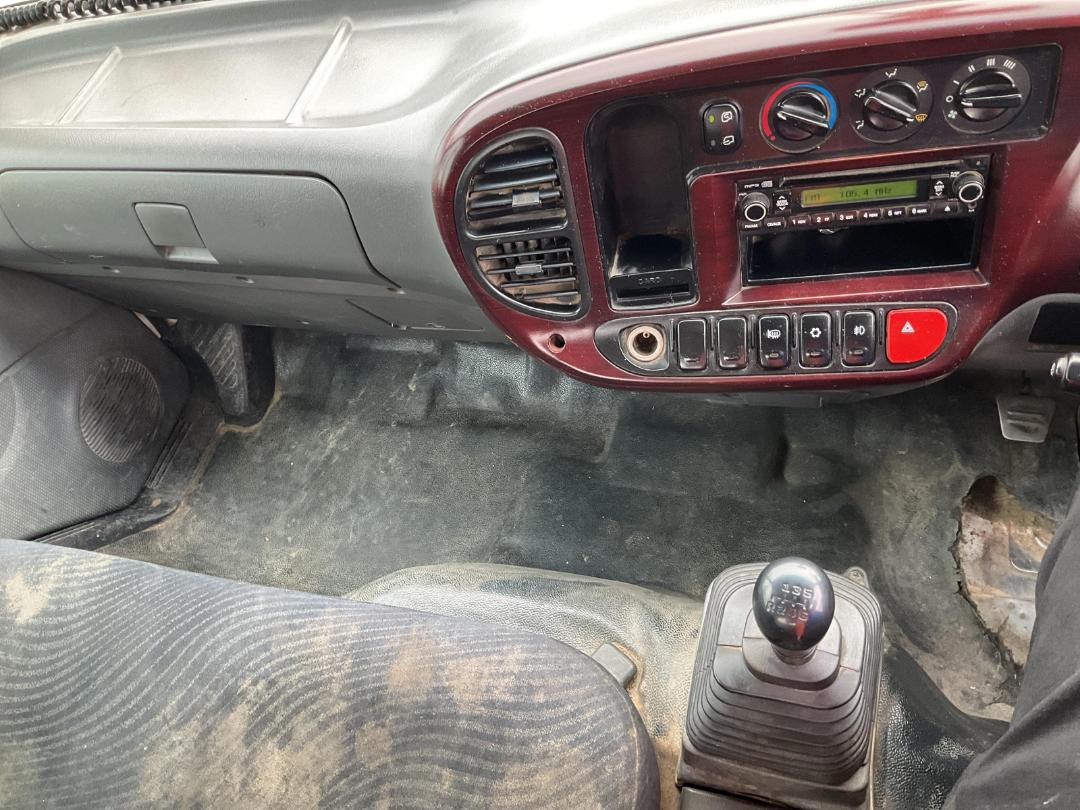 Photo '16' of Hyundai HD75 SUL Flat Deck