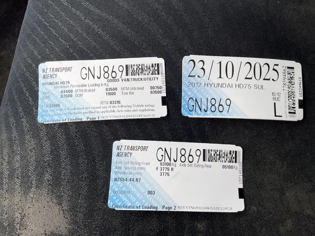 Photo '36' of Hyundai HD75 SUL Flat Deck