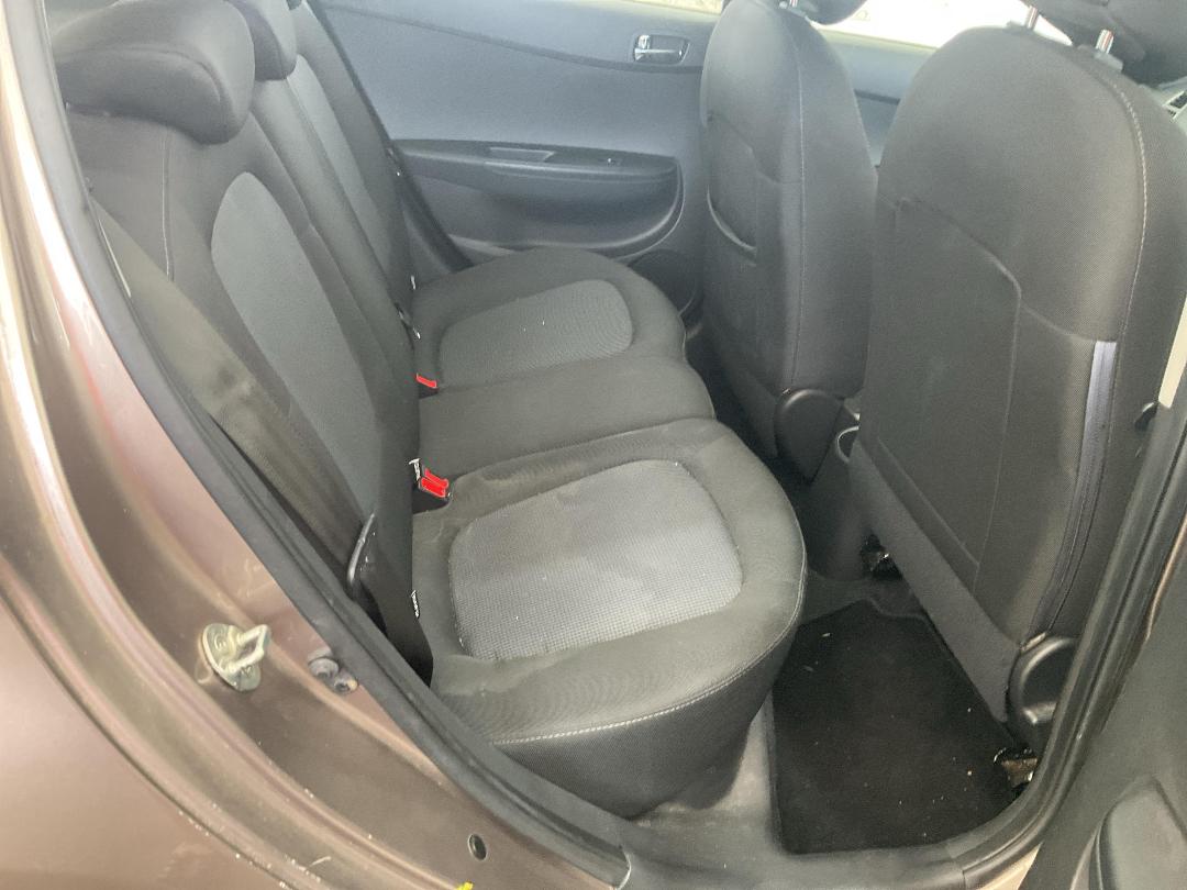 Photo '6' of Hyundai I20 PB Photo '6' of Hyundai I20 PB