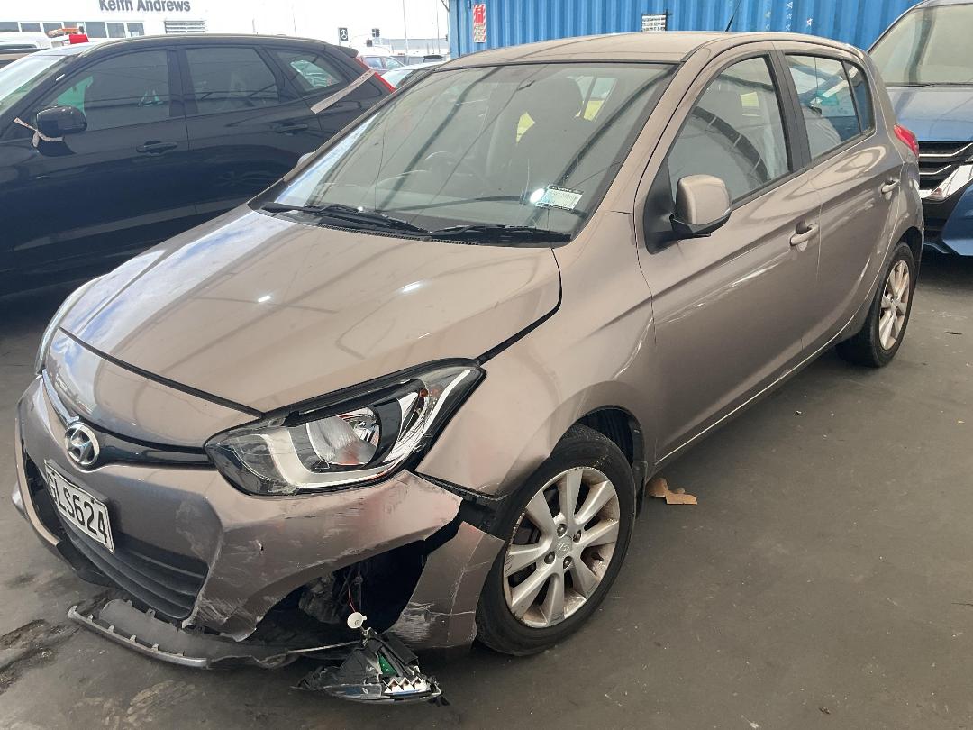 Photo '3' of Hyundai I20 PB Photo '3' of Hyundai I20 PB