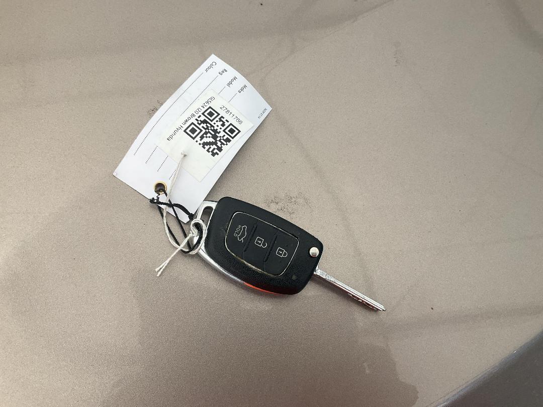 Photo '12' of Hyundai I20 PB Photo '12' of Hyundai I20 PB