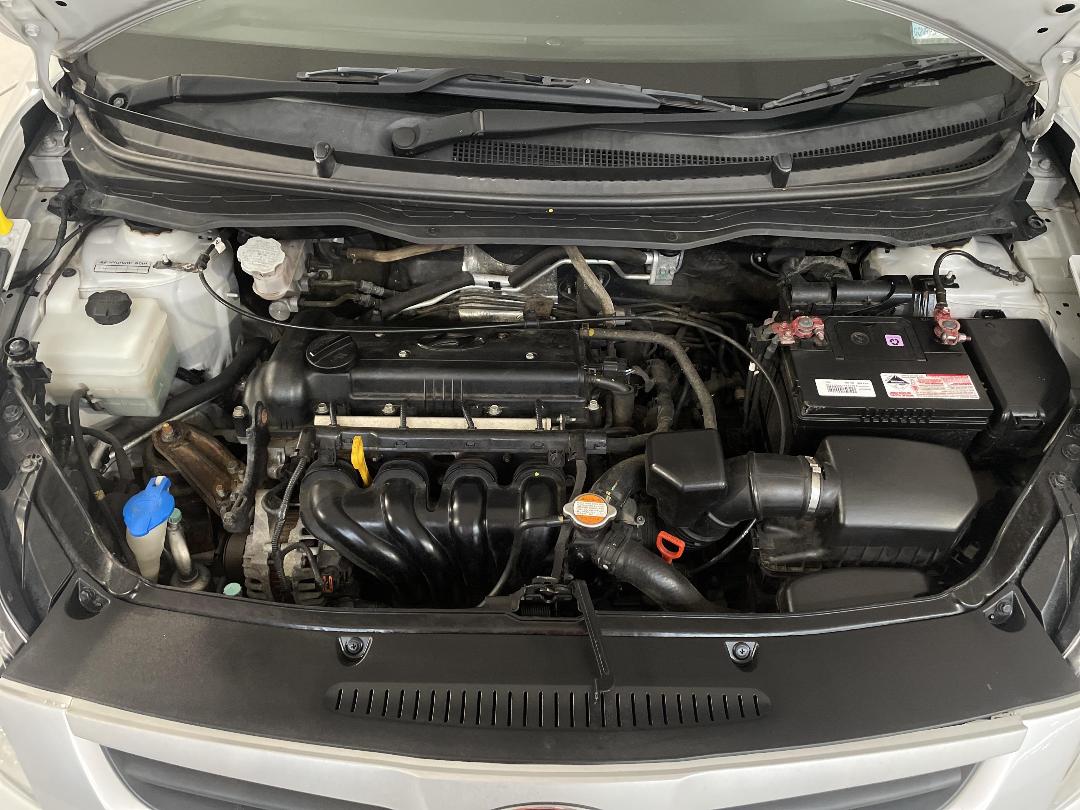 Photo '13' of Hyundai I20