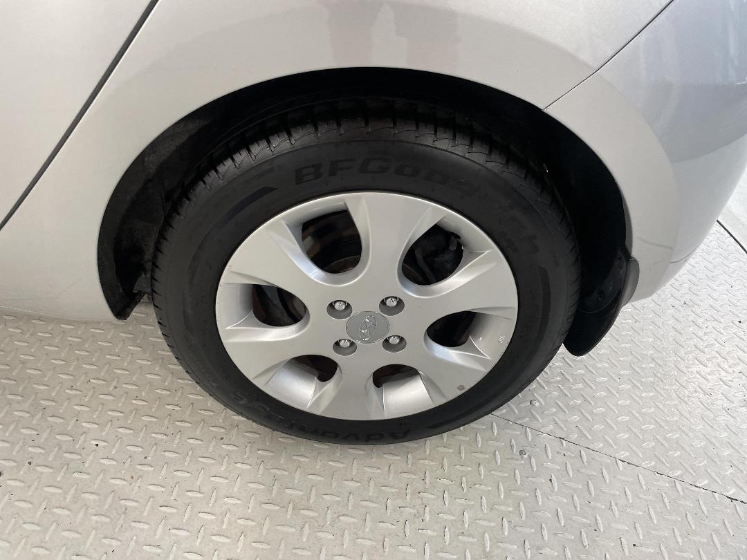 Photo '11' of Hyundai I20