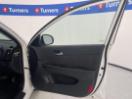 Thumbnail '14' of Hyundai I30 Thumbnail '14' of Hyundai I30