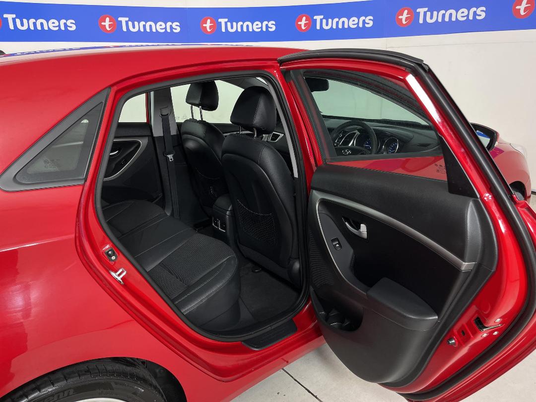 Photo '19' of Hyundai I30 Photo '19' of Hyundai I30