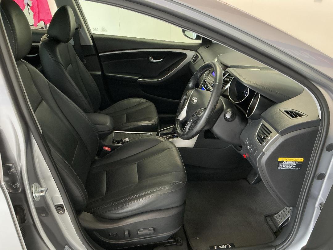 Photo '16' of Hyundai I30