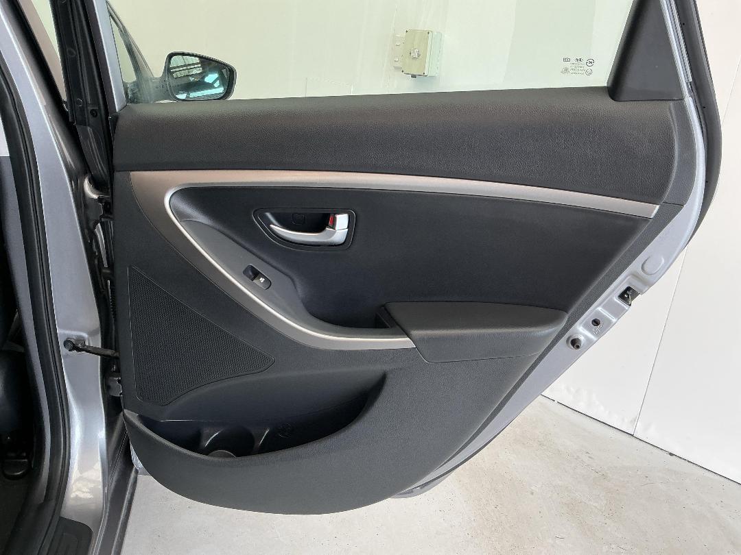 Photo '19' of Hyundai I30