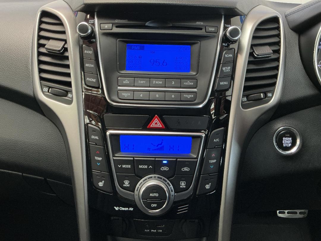 Photo '18' of Hyundai I30