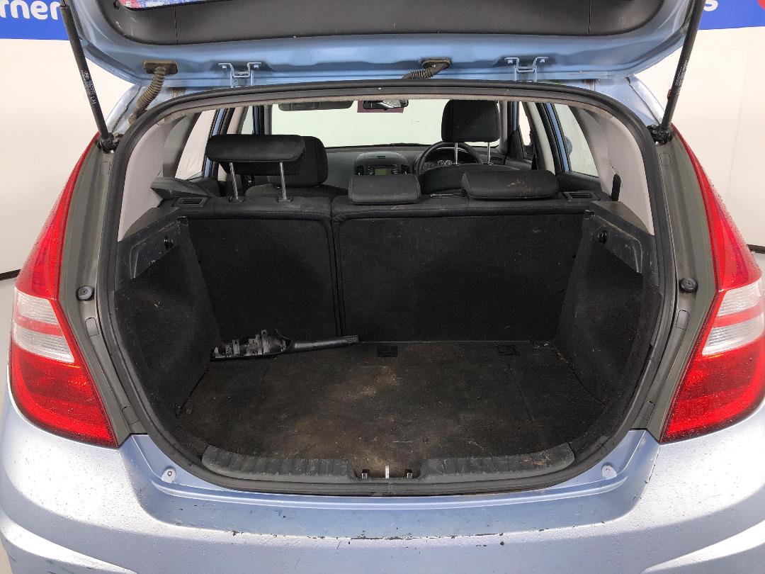 Photo '12' of Hyundai I30