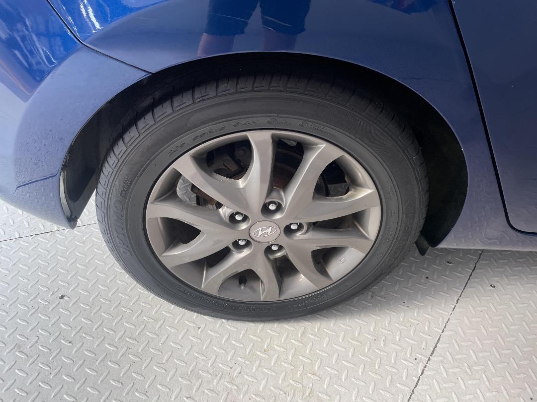 Photo '12' of Hyundai I30