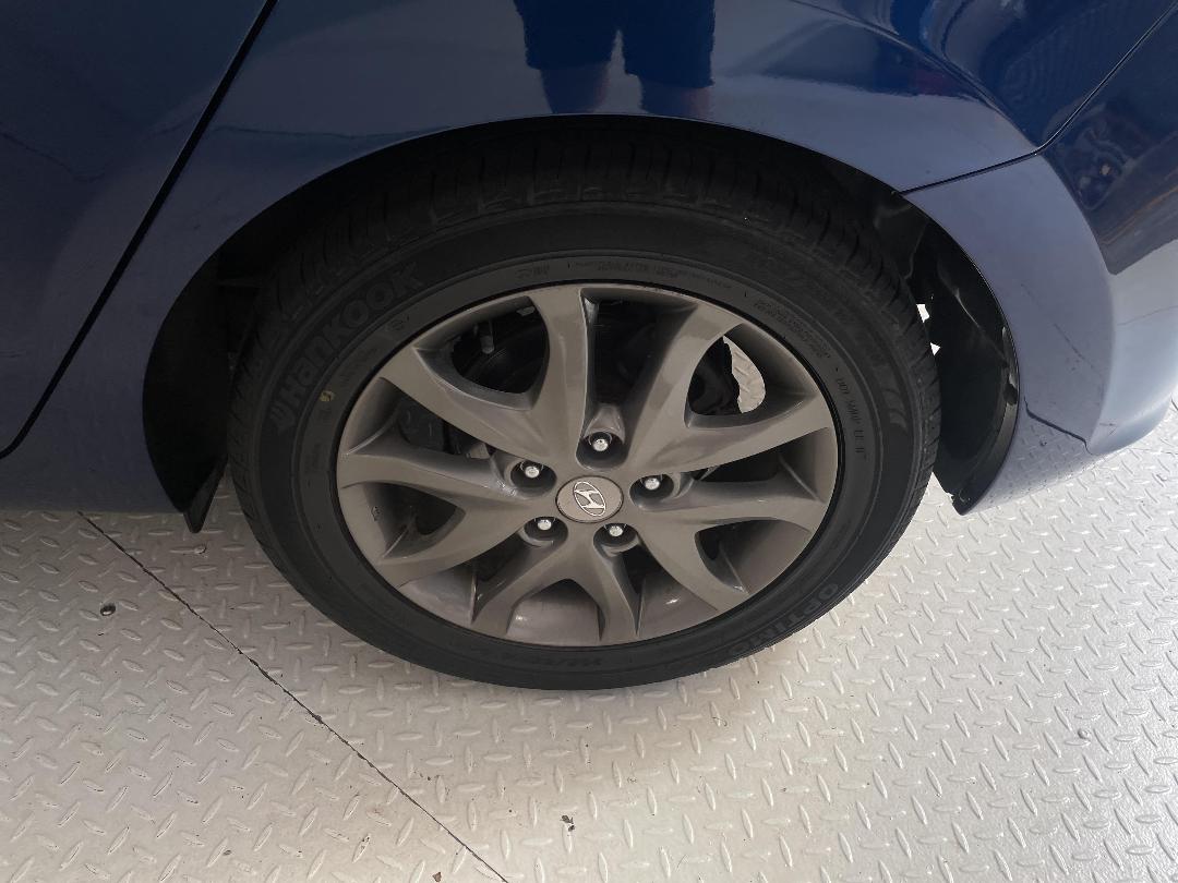 Photo '11' of Hyundai I30