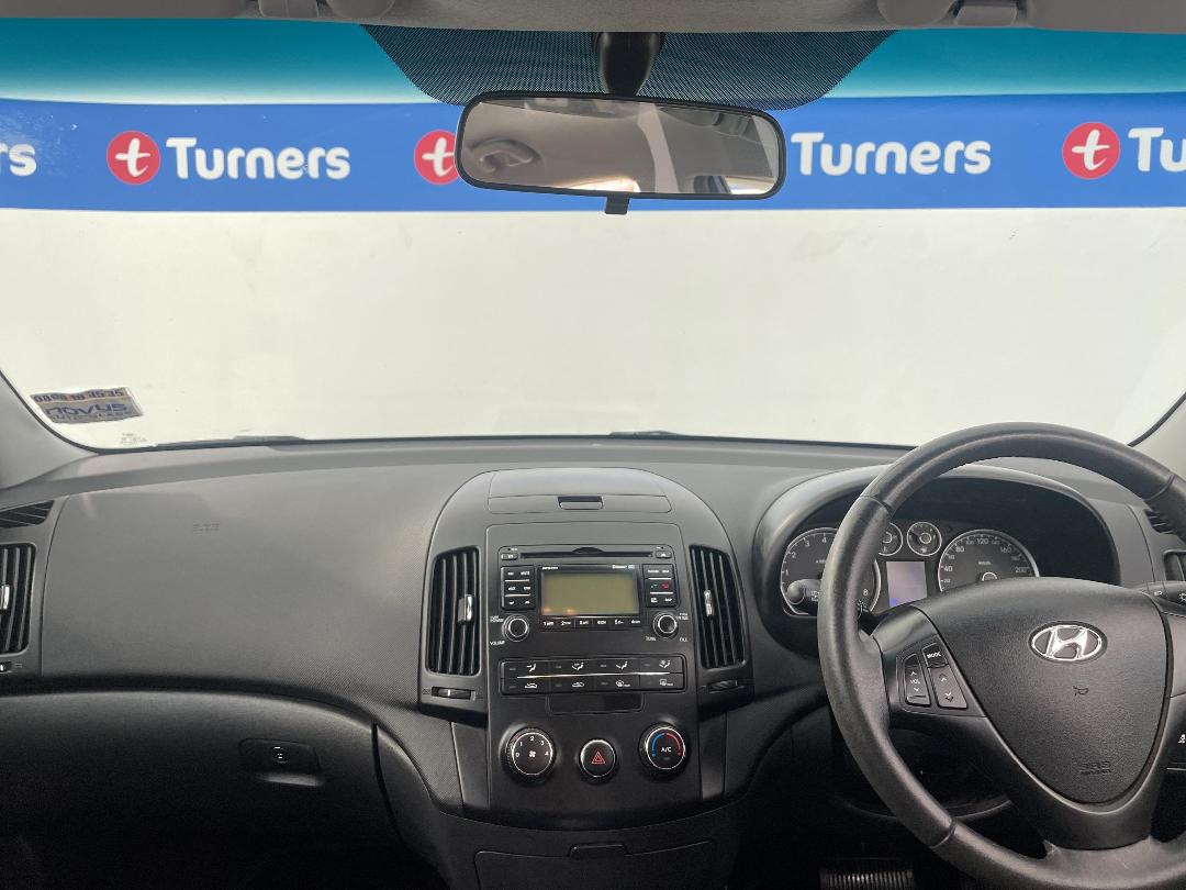 Photo '17' of Hyundai I30