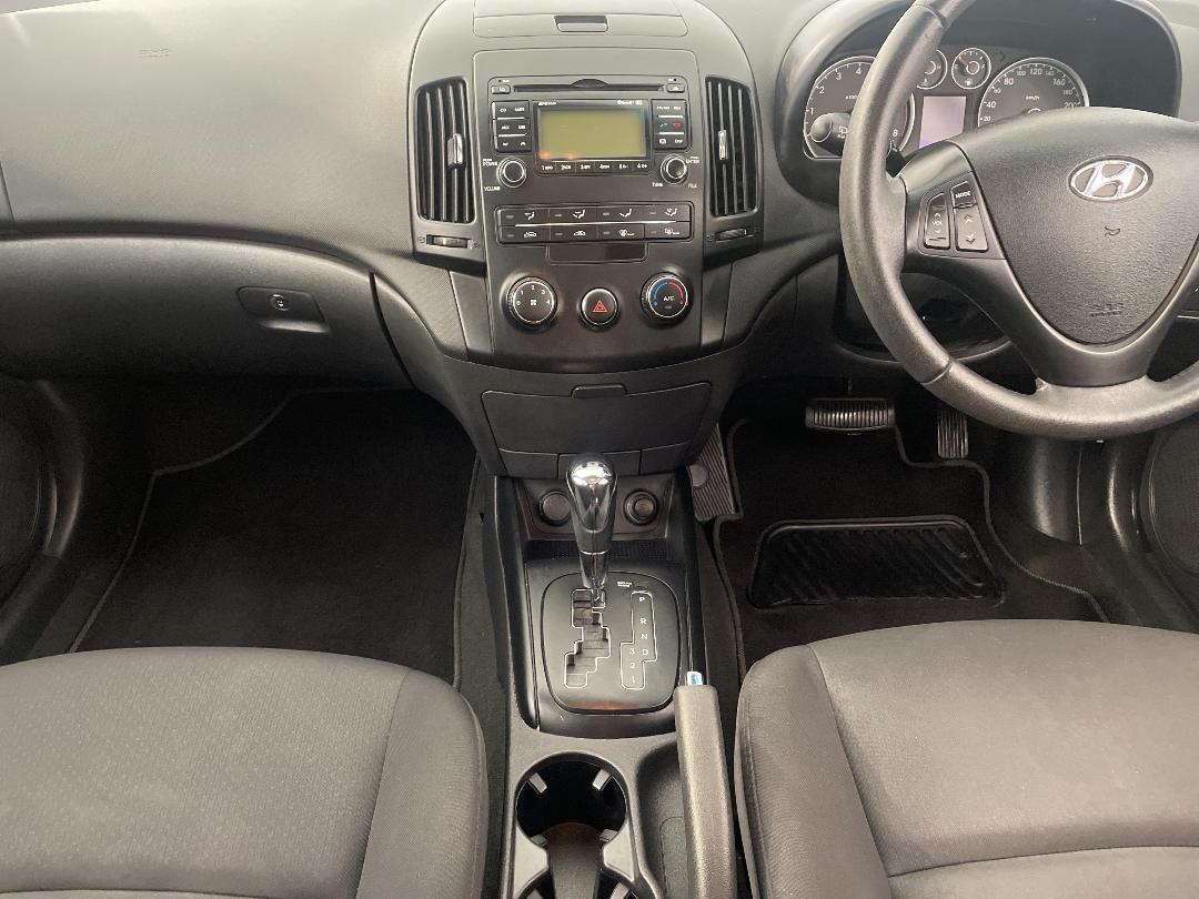 Photo '18' of Hyundai I30