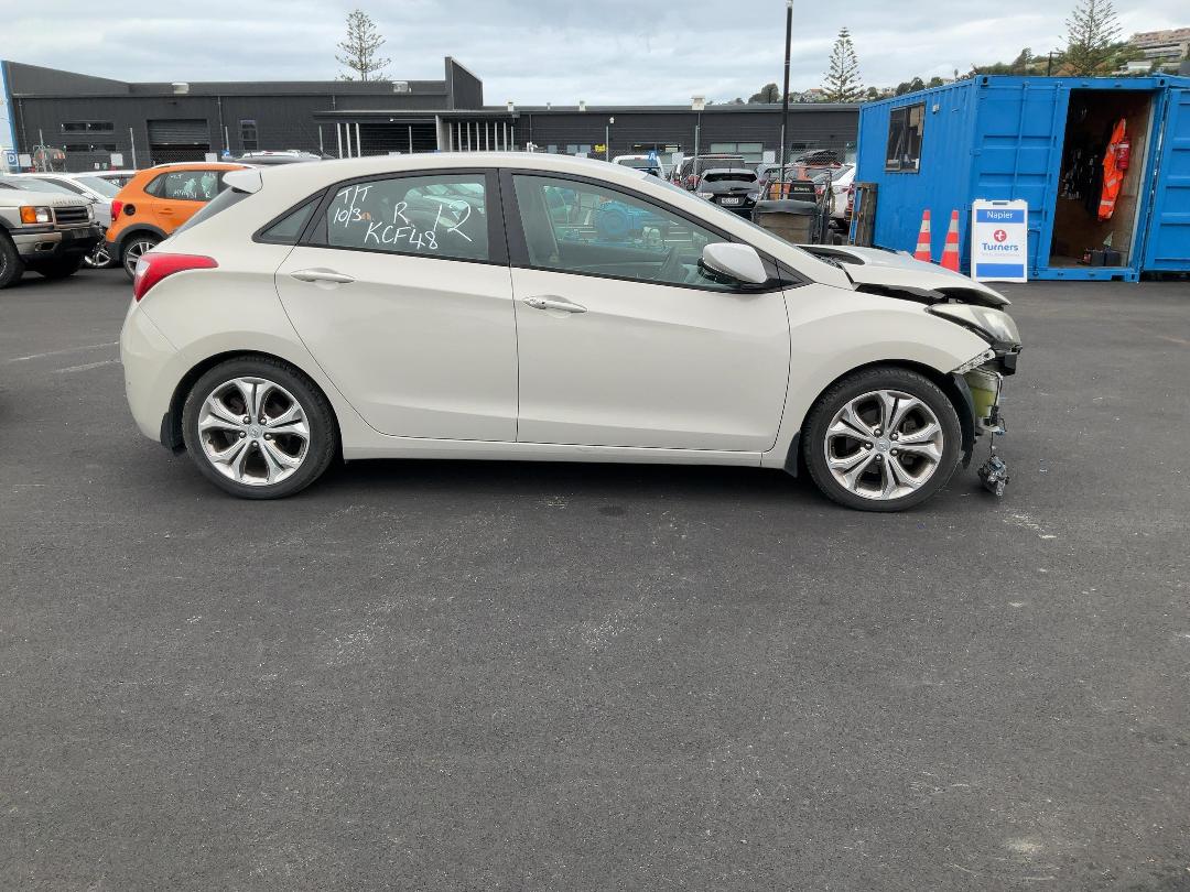 Photo '2' of Hyundai I30 GD