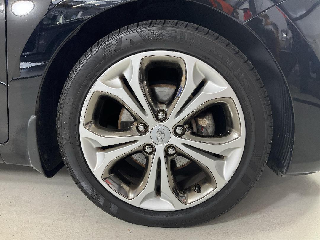 Photo '9' of Hyundai I30