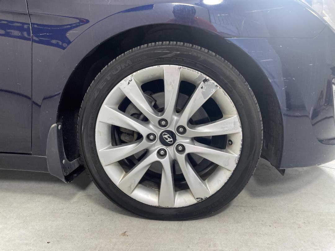 Photo '9' of Hyundai I40