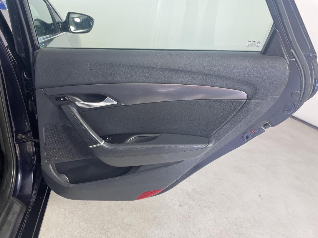 Photo '19' of Hyundai I40