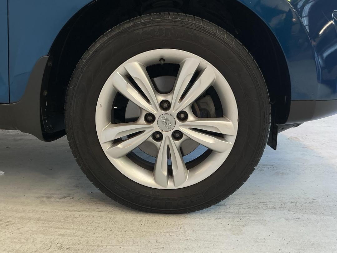 Photo '9' of Hyundai Ix35 Photo '9' of Hyundai Ix35