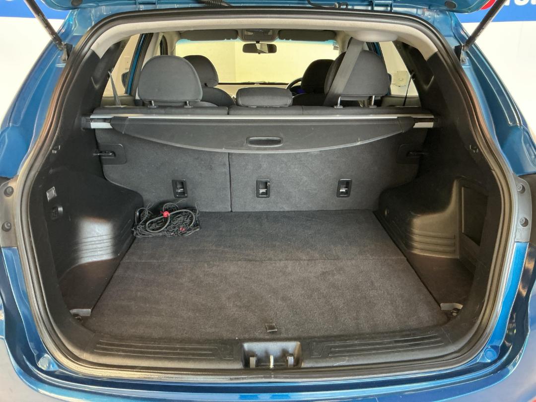 Photo '14' of Hyundai Ix35 Photo '14' of Hyundai Ix35