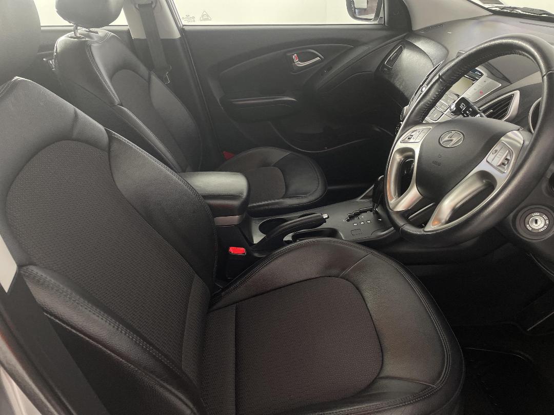 Photo '16' of Hyundai Ix35