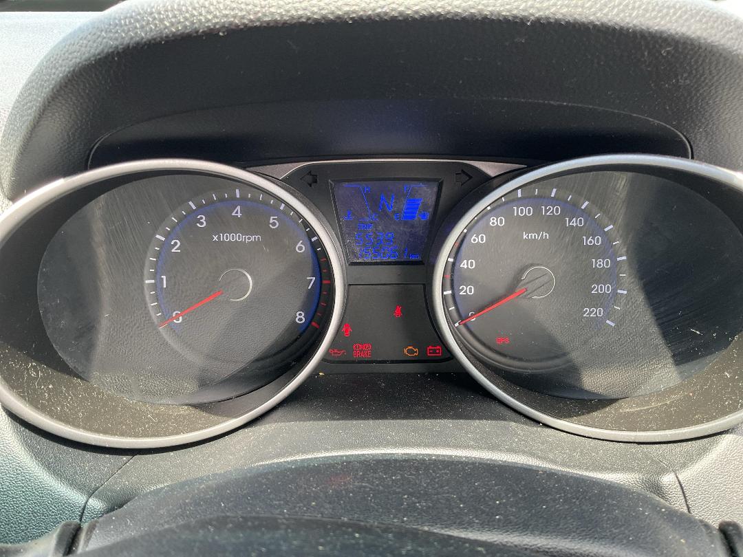 Photo '8' of Hyundai Ix35 GDI Photo '8' of Hyundai Ix35 GDI