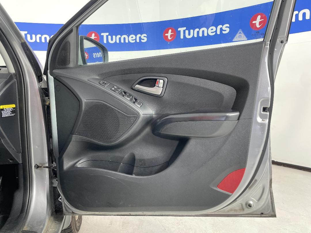 Photo '13' of Hyundai Ix35 Photo '13' of Hyundai Ix35