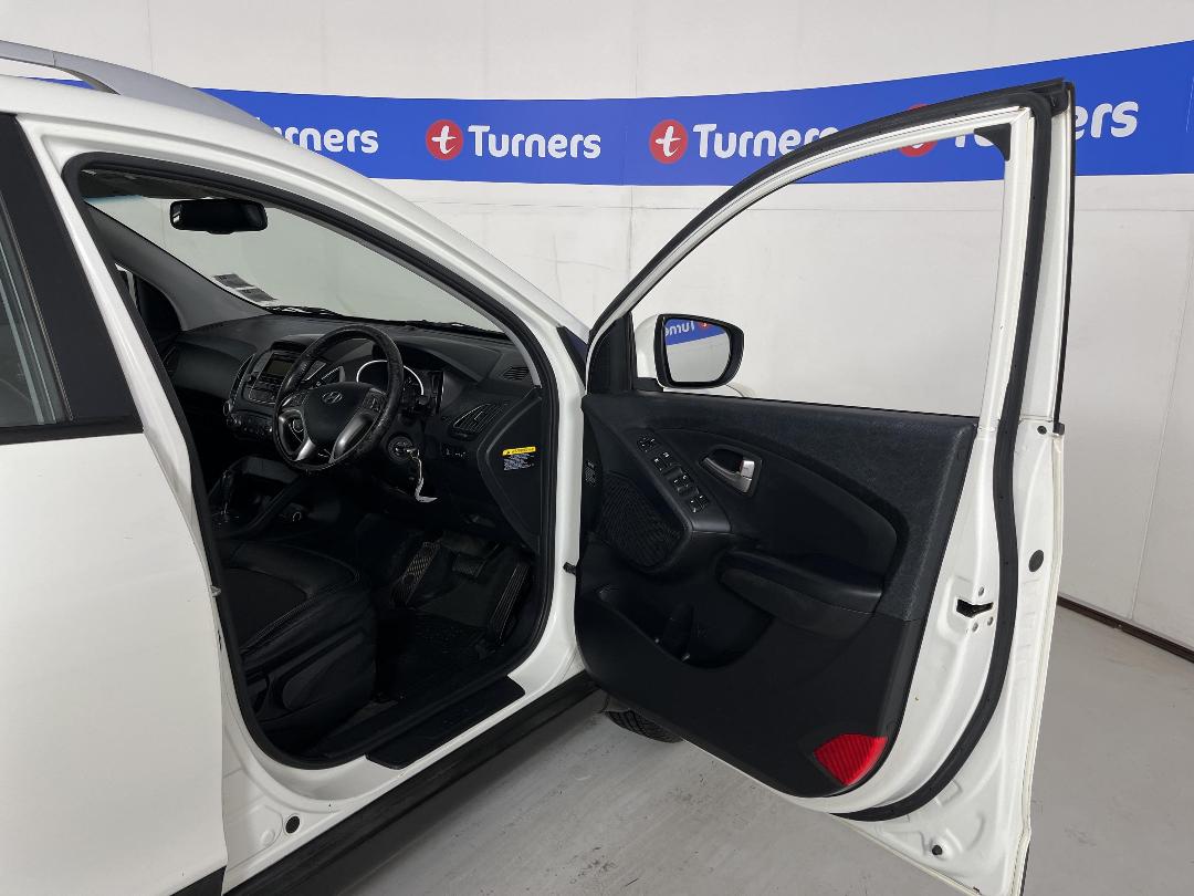 Photo '15' of Hyundai Ix35