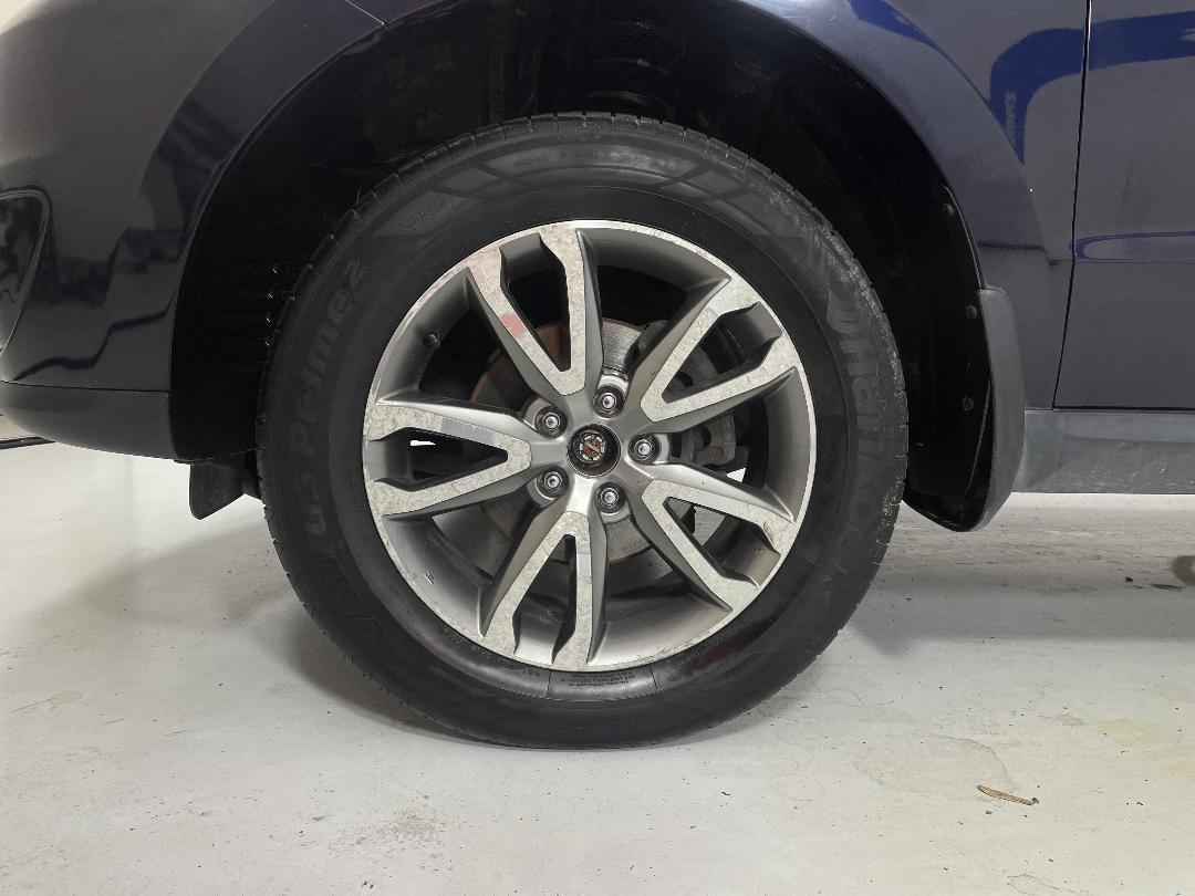 Photo '10' of Hyundai Santa FE