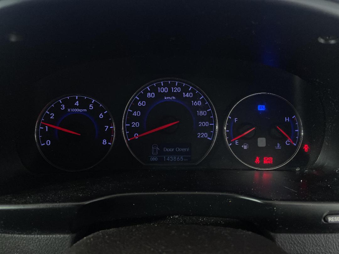 Photo '21' of Hyundai Santa FE