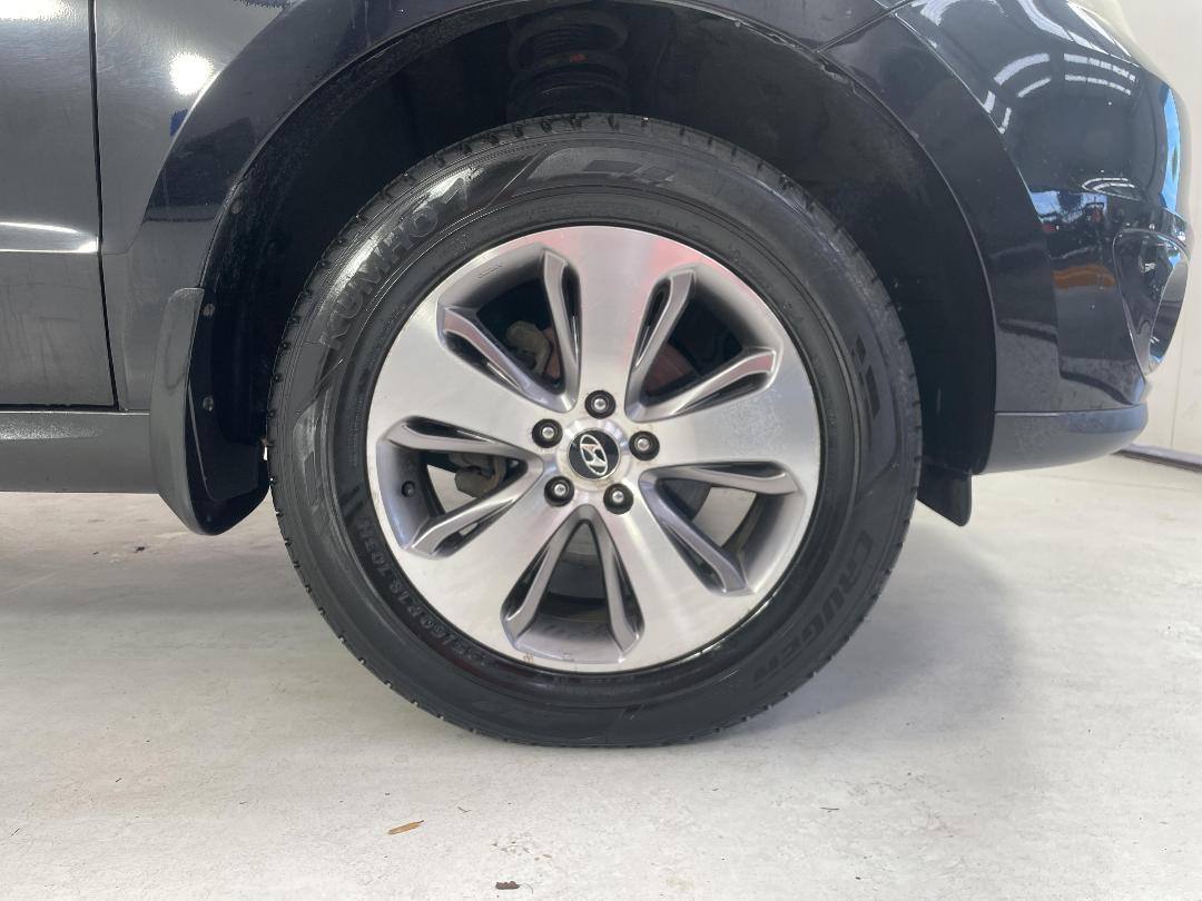 Photo '9' of Hyundai Santa FE Photo '9' of Hyundai Santa FE