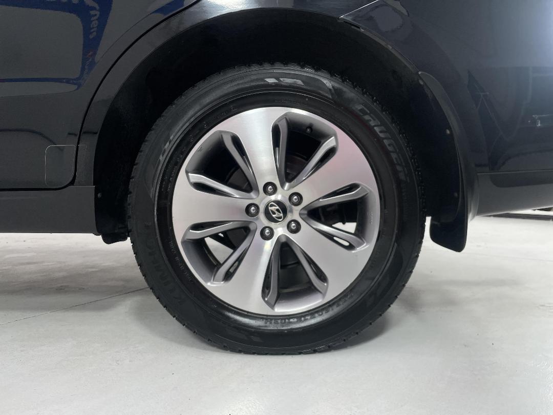 Photo '11' of Hyundai Santa FE Photo '11' of Hyundai Santa FE