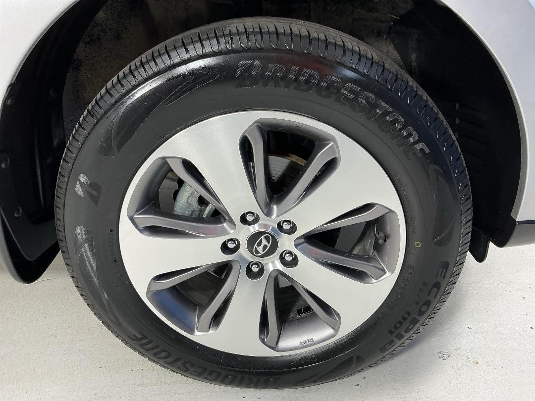 Photo '9' of Hyundai Santa FE