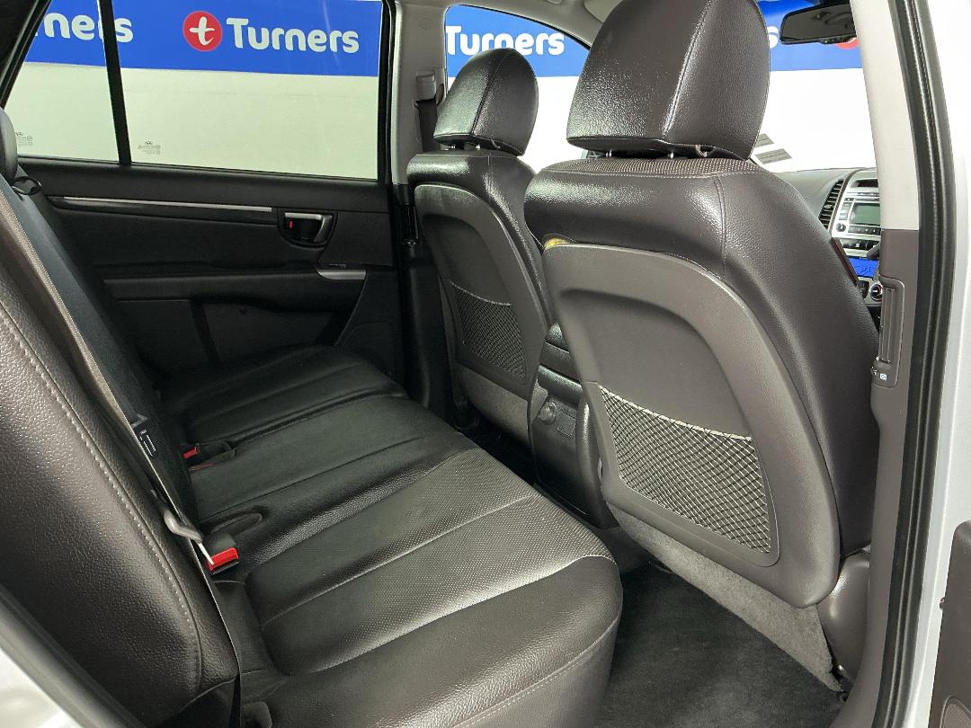 Photo '20' of Hyundai Santa FE