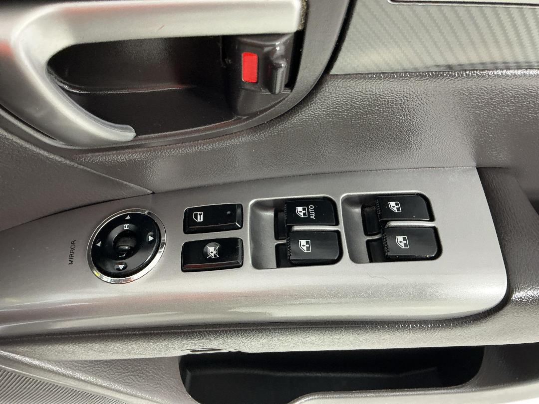 Photo '26' of Hyundai Santa FE