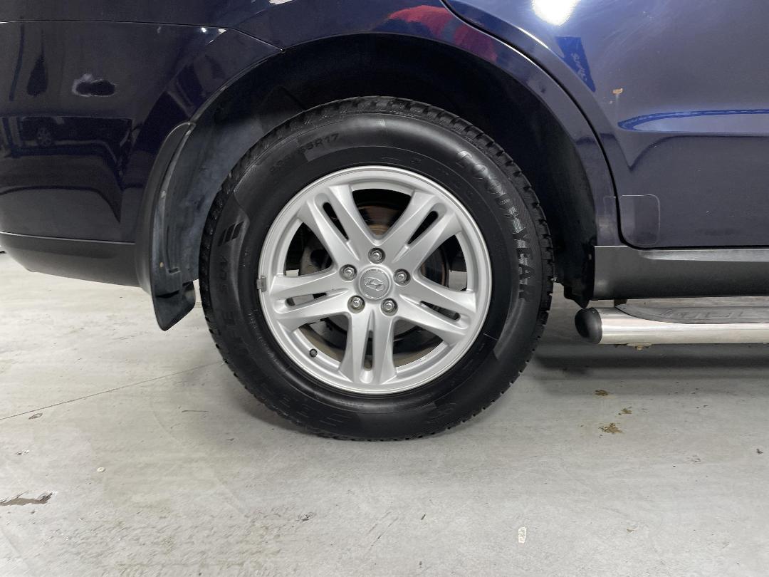 Photo '12' of Hyundai Santa FE