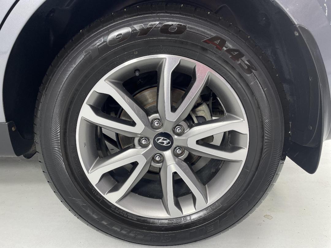 Photo '11' of Hyundai Santa FE