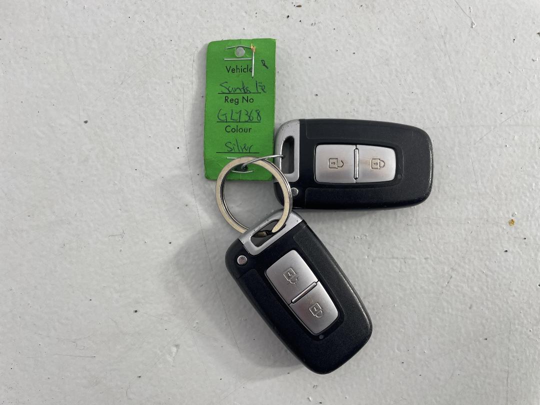 Photo '22' of Hyundai Santa FE