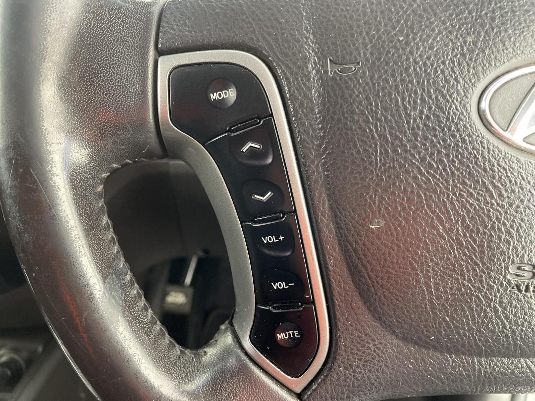 Photo '26' of Hyundai Santa FE