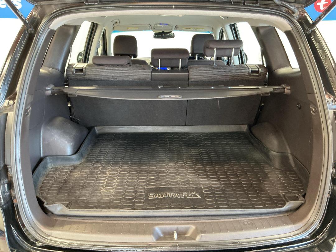 Photo '14' of Hyundai Santa FE