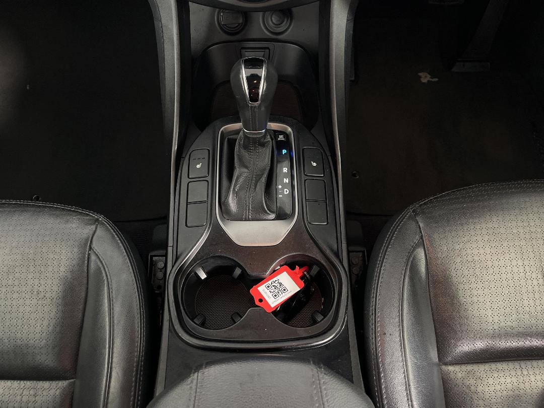 Photo '18' of Hyundai Santa FE