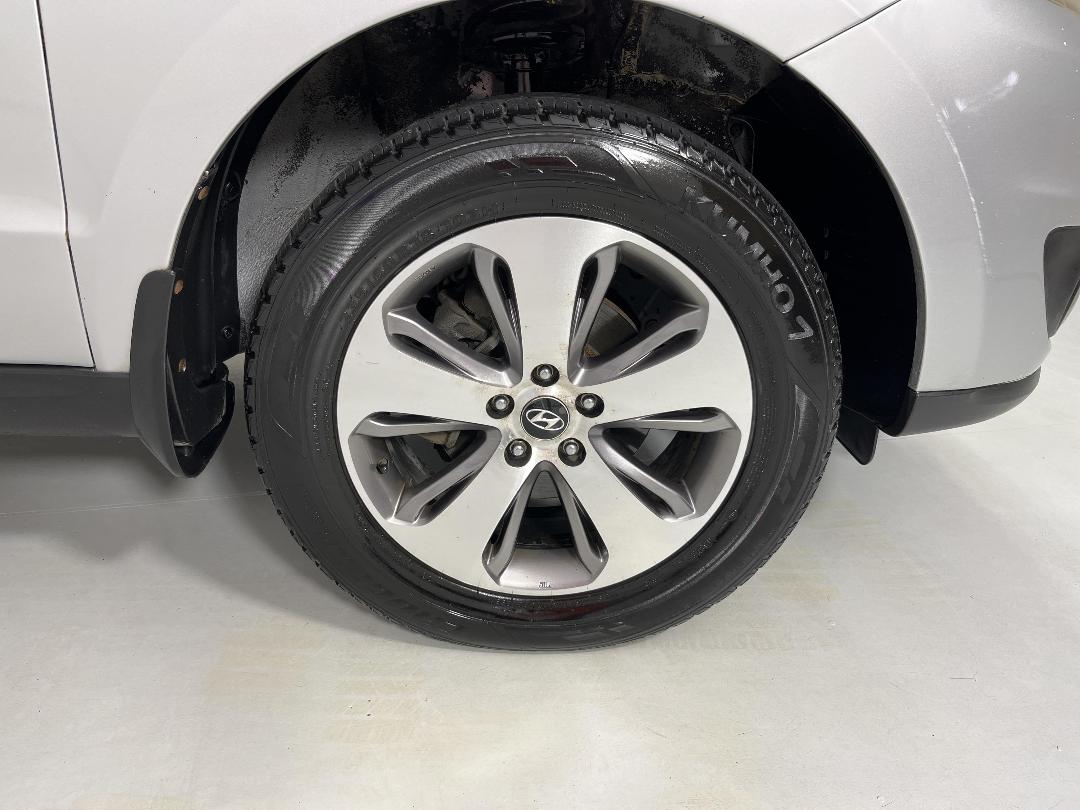 Photo '9' of Hyundai Santa FE