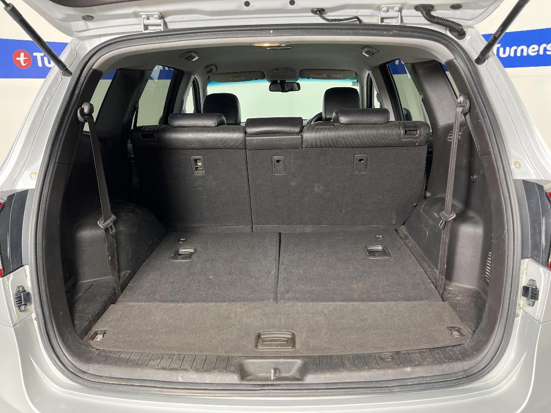 Photo '14' of Hyundai Santa FE