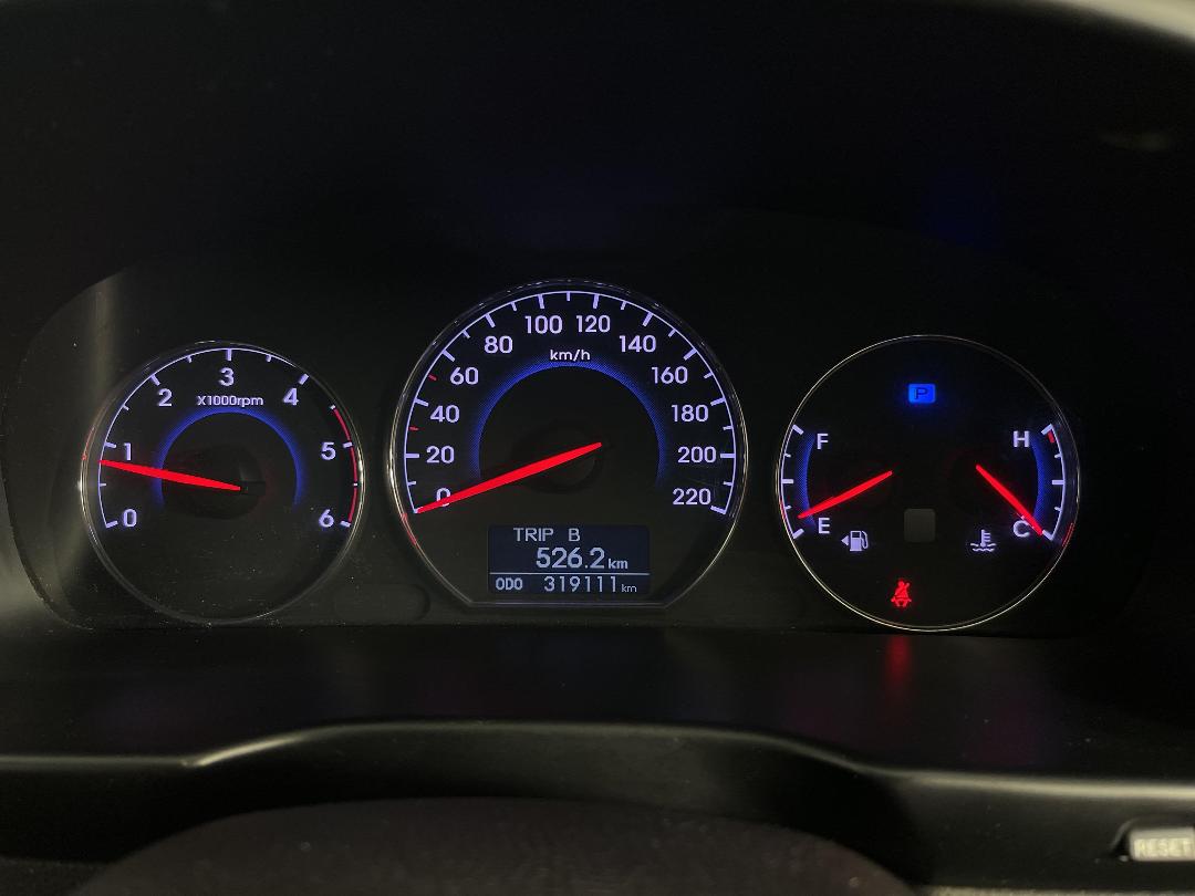 Photo '21' of Hyundai Santa FE