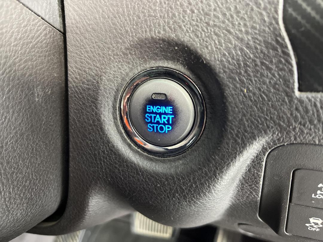 Photo '28' of Hyundai Santa FE