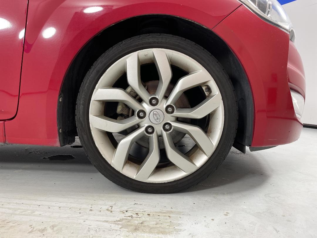 Photo '9' of Hyundai Veloster